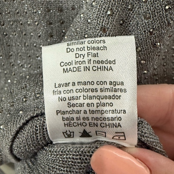 Gray Long Sleeve Cropped Top - Picture 4 of 5